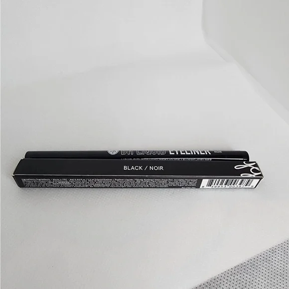 BH Cosmetics Liquid Eyeliner Pen - Black. - Picture 2 of 5
